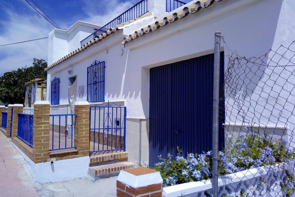 Fabulosa Casa De Vacaciones Junto Al Mar Torrox Extérieur photo