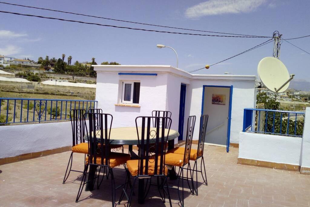 Fabulosa Casa De Vacaciones Junto Al Mar Torrox Extérieur photo